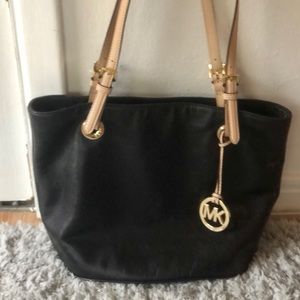 Michael Kors Soft Tote